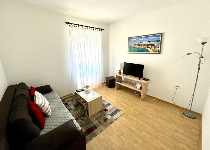 Kontrada Apartamento *