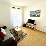 Kontrada Апартаменты *