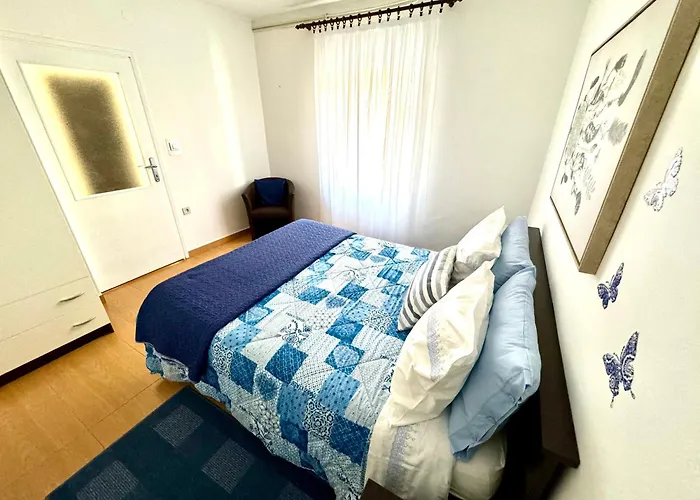 Appartement Kontrada *