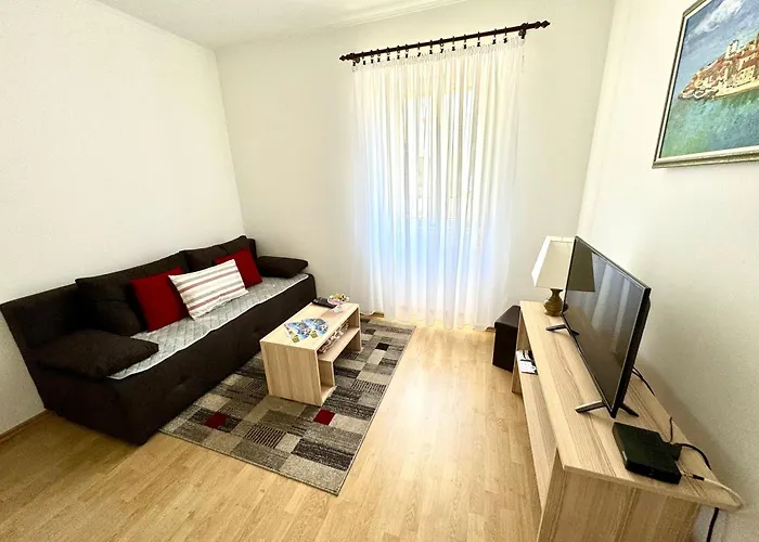 Kontrada Lejlighed Umag